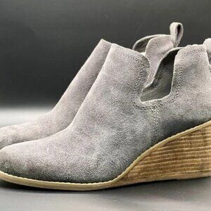 Toms Kallie Womens Boots Booties Grey size 7.5